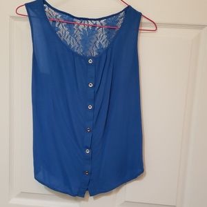 Ladies top. Small